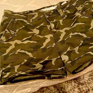 Camouflage shorts